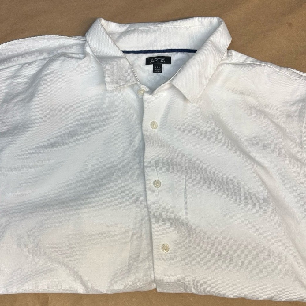 Apt 9 White dress Shirt size XXL